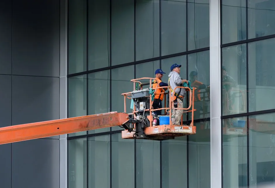 Stretcher Selection for Work at Height: 2026 Spec Gates