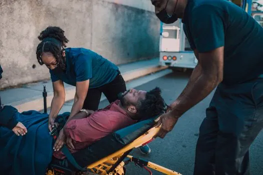 stretcher compatibility with temperature limit requirements - Compatibility check: matching the stretcher to the use case