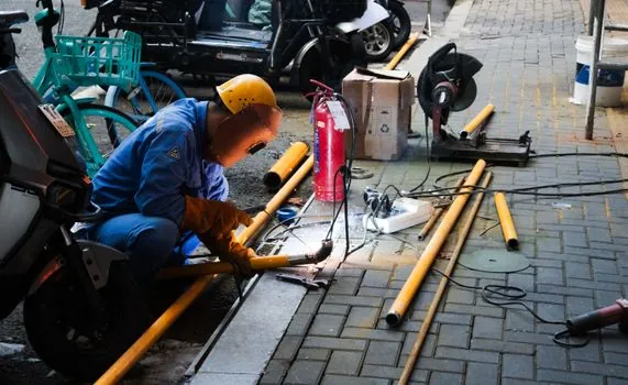 Stud Welder maintenance practices in HVAC installation - Tiered Tear-Down Schedule by Production Volume