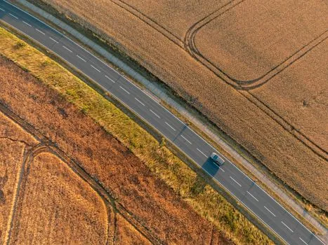 how to choose a Surface Roughness Tester - Skidded vs Skidless Pickups and What They Mean for Flatness Error