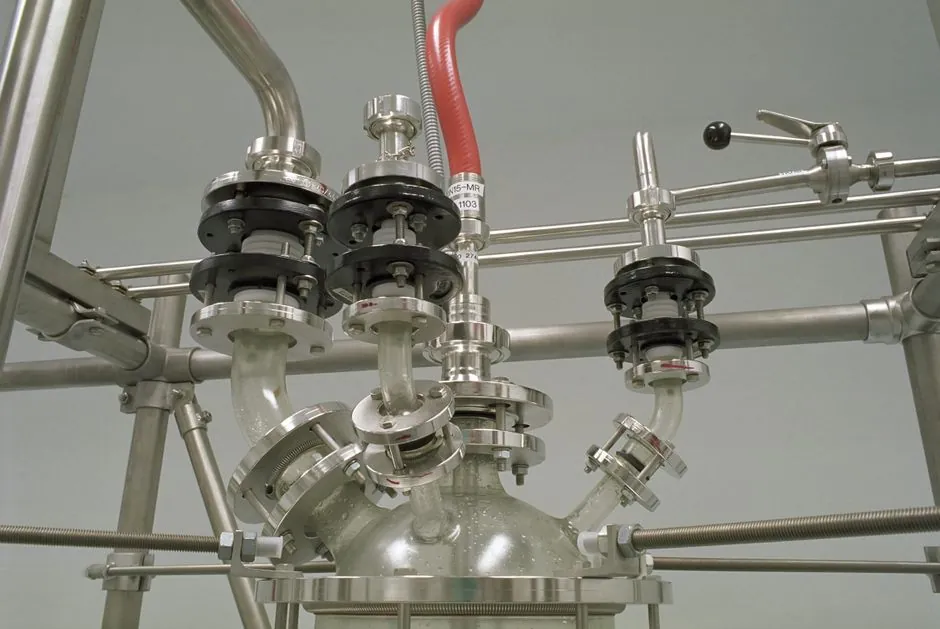 Swapping a magnetostrictive sensing element through the riser is not a supported service
