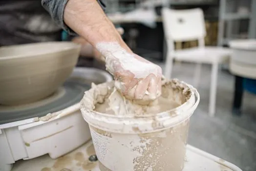 Synthetic Resin selection for mold and die making - Criteria Comparison: Acetal, Nylon, PBT, and PEEK for Tooling Inserts
