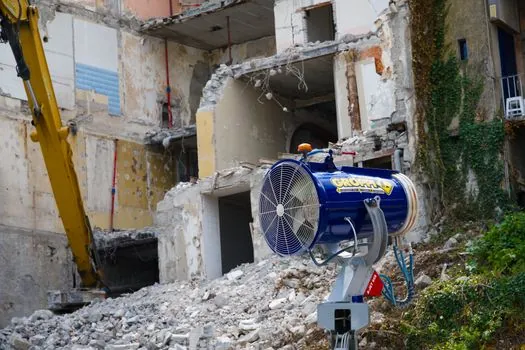 Tank Cleaning Machines maintenance practices in demolition projects - When NOT to clean: replace, defer, or escalate