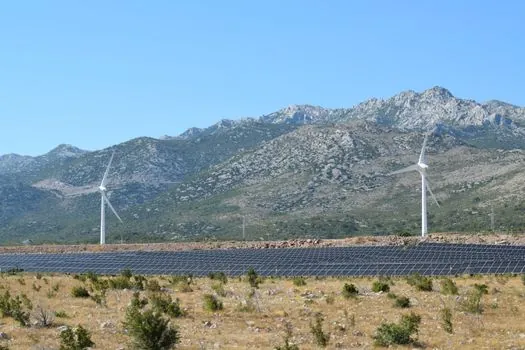 TOPCon solar cell production capacity planning - Capex breakdown per gigawatt