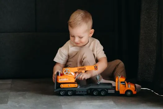 Truck-Mounted Crane specifications for pipeline construction - Chassis Matching and Outrigger Geometry