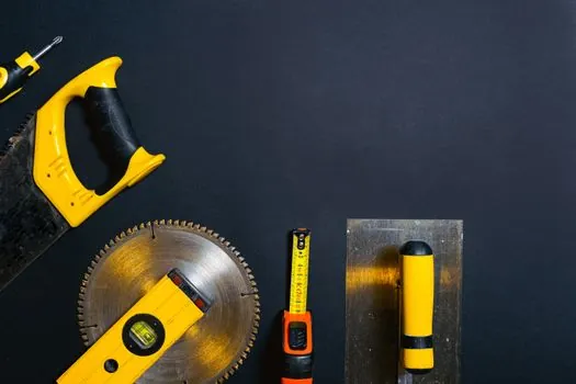 Circular Saw selection for tunnel construction - Water Management, Dust, and Slurry Control
