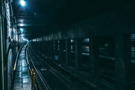 Dump Truck selection for tunneling - Diesel vs Electric Powertrain in a Tunnel