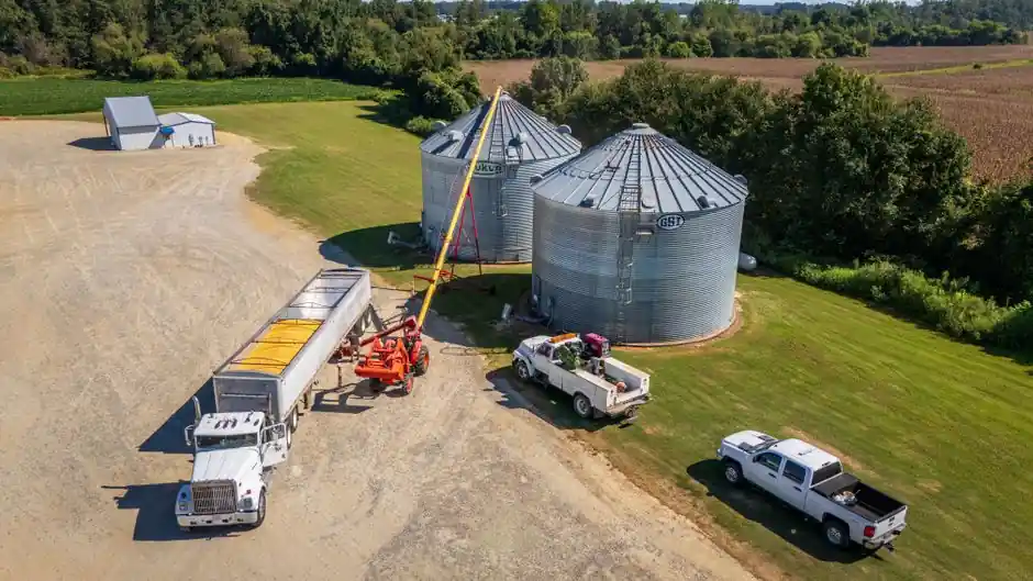 Tunneling aerial work truck: spec map and selection criteria