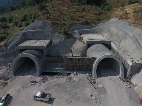 Concrete Batching Plant selection for tunneling - Comparison Table: Batching Plant Types for Tunneling