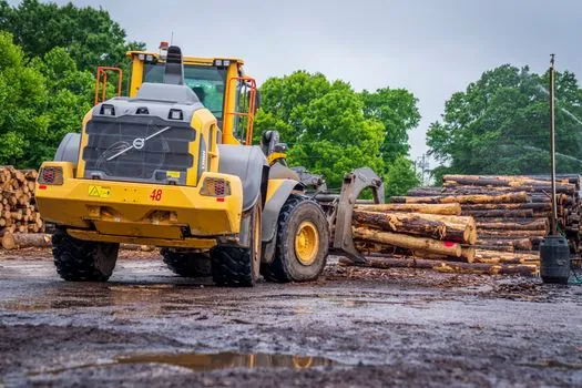 Wheel Loader safety requirements and precautions - Slope, Terrain, and Visibility Discipline