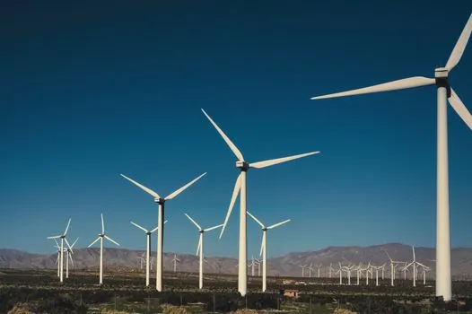 wind turbine blade process control and instrumentation - Process control vs structural testing: two different rig philosophies