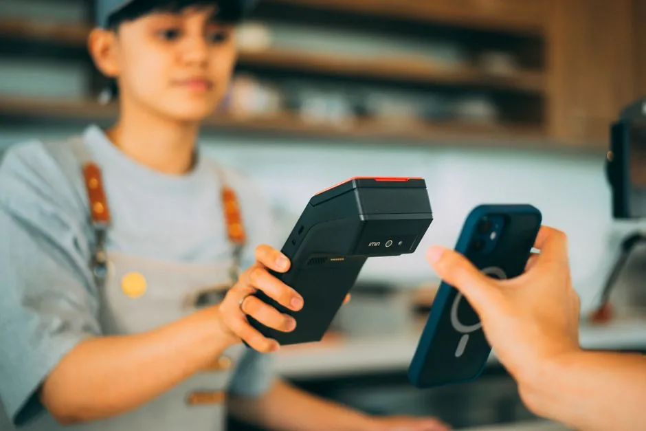 1D Laser vs 2D Imager: Price Tiers, Read Capability, and Industrial Use