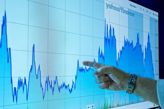 diesel price trend 2026 and construction costs - Who Is Exposed vs. Who Is Hedged