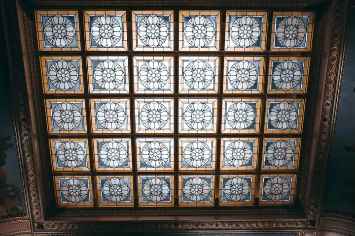 2x2 vs 2x4 Suspended Ceiling Tile Cost: A Square-Foot Decision Matrix