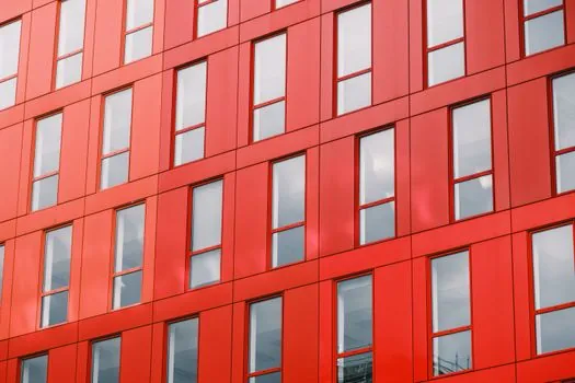 A2 fire-rated mineral core ACM panel vs FR core - US Code Equivalence: NFPA 285 and Assembly Testing