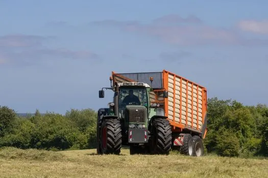 Shock Absorber selection for agriculture machinery - Load, Stroke, Sealing, And Material Trade-Offs