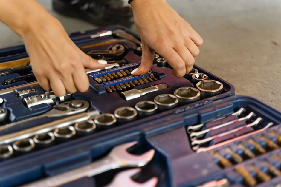 Air Impact Wrench Socket Retention: Hog Ring vs Pin-and-O-Ring vs Detent Pin
