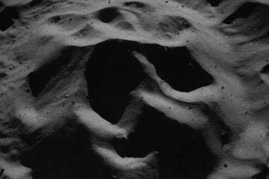 bubble cap vs slotted nozzle plates in fluidized bed sand coolers - Behavior Under Hot, Abrasive Return Sand