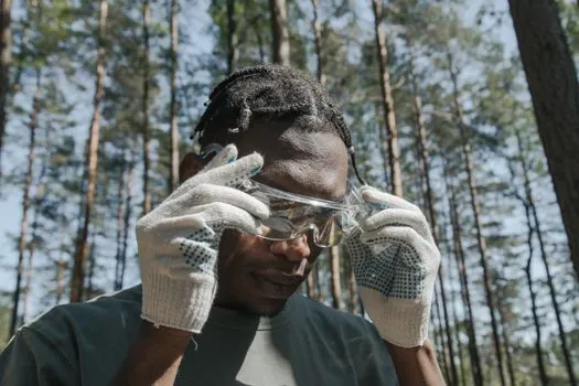 clear lens vs tinted lens vs mirrored lens safety glasses - Failure Modes and Limits Specifiers Often Miss