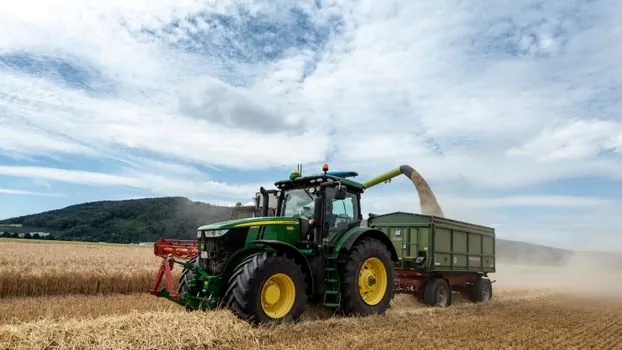 Conveyor Chain selection for agriculture machinery - Standards, Sizing, and What to Verify on the Datasheet