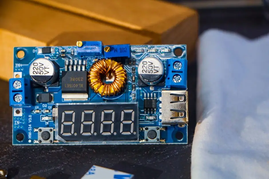 DC-DC Module Supply 2026: 6 kW/mm³ Class Density Hits Catalog