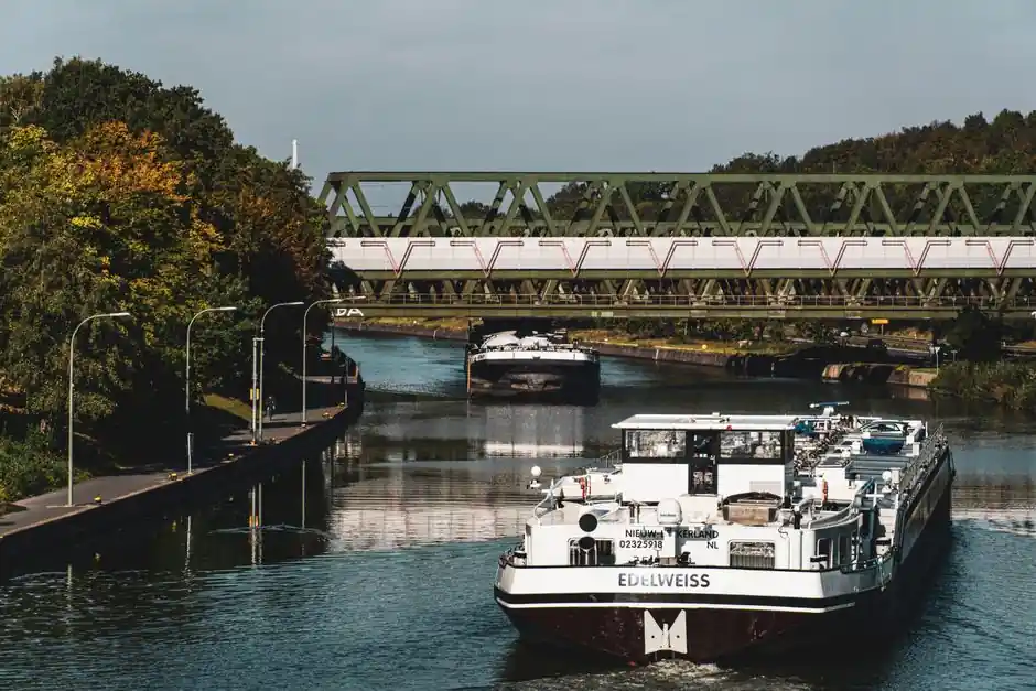 Drought and Low River Levels Disrupt Industrial Shipping