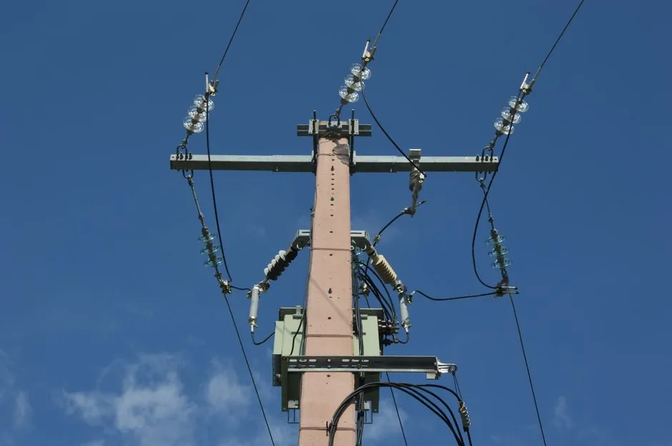 EHV Cable Plants Booked Through 2026: Order Books, Lead Times, New Capacity