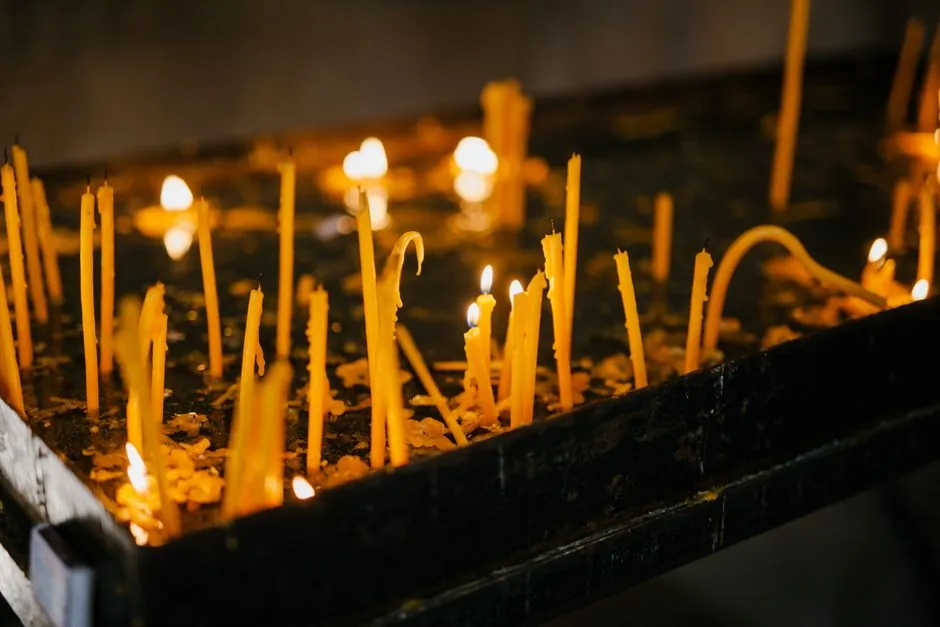 Foot-candles to lux: the exact factor, the quick rule, and where each unit belongs