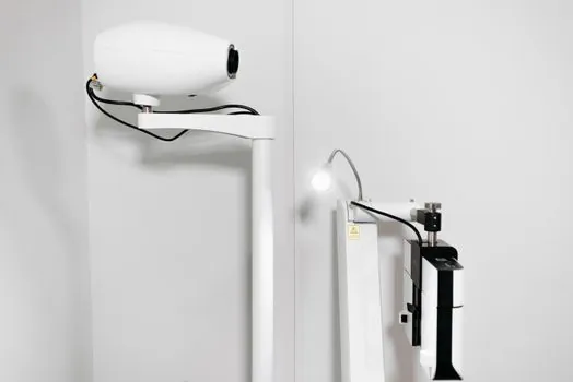 image intensifier vs flat panel detector for real-time radioscopy - Dose, detective quantum efficiency, and ALARA
