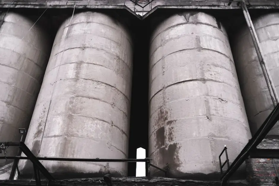 Glass vs Metal-Ceramic X-Ray Tubes: Durability Specs Compared