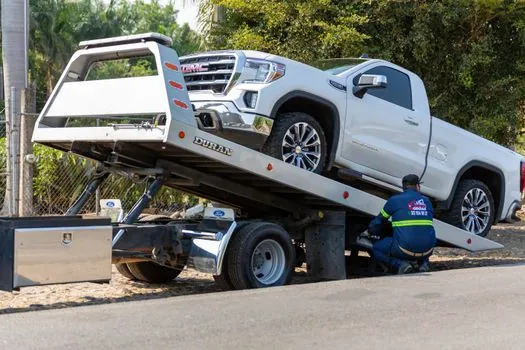 truck crane load chart interpretation for safe lifting radius - Common Interpretation Mistakes That Cause Over-Rated Picks
