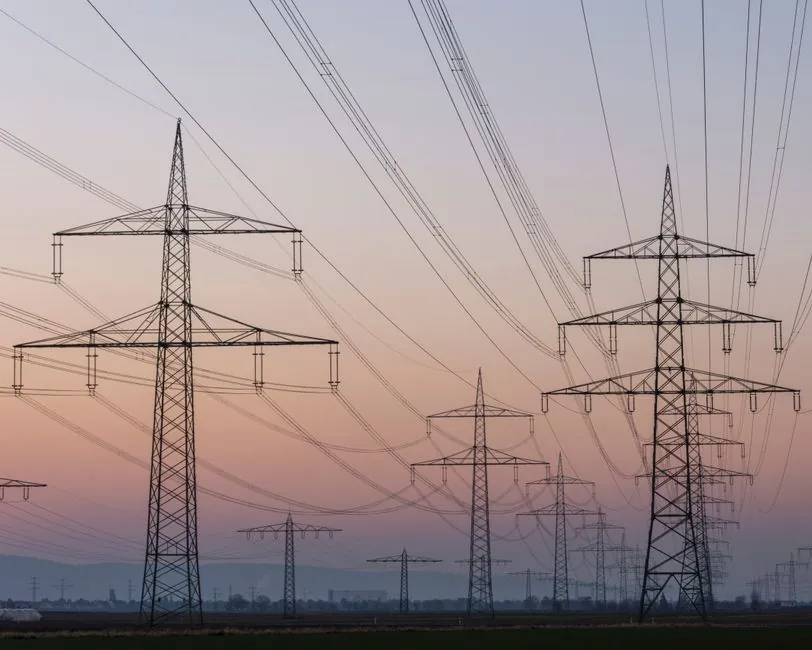 IEC 61850 process bus: 2026 design, fault-clearing gains, vendor trade-offs