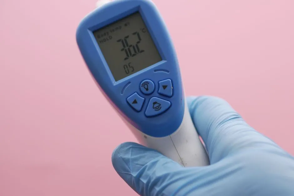 Industrial temperature sensor accuracy and response time: how to read the two specs that
