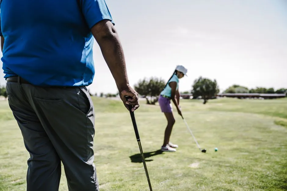 Laser Distance Meter vs Golf Rangefinder: Spec, Optics, Use