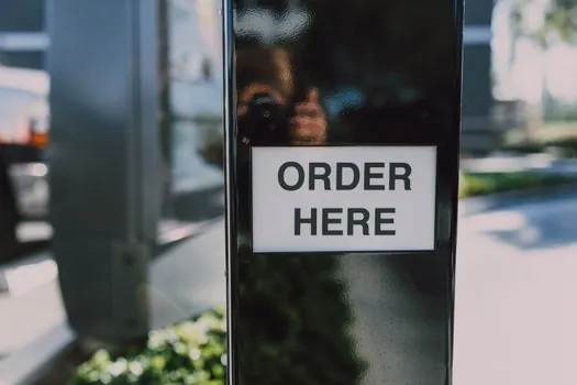 medium-level order picker platform height range - Standards, sourcing, and the data points worth tracking