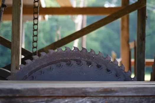 semi-automatic vs manual cold saw for production cutting - Full Automation: Where the ROI Argument Lives