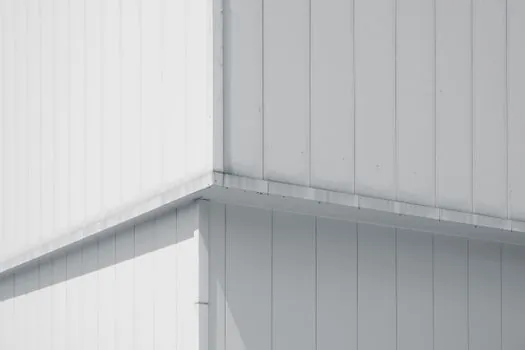 smooth skin vs grooved surface XPS board for render - System build-up and the role of the surface