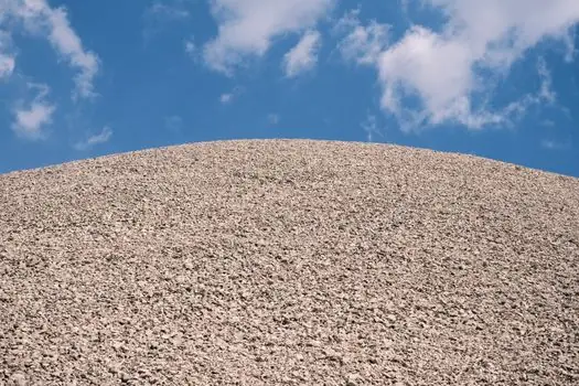 tabular alumina vs white fused alumina vs brown fused alumina - Limits, Failure Modes, and Common Mis-Specifications