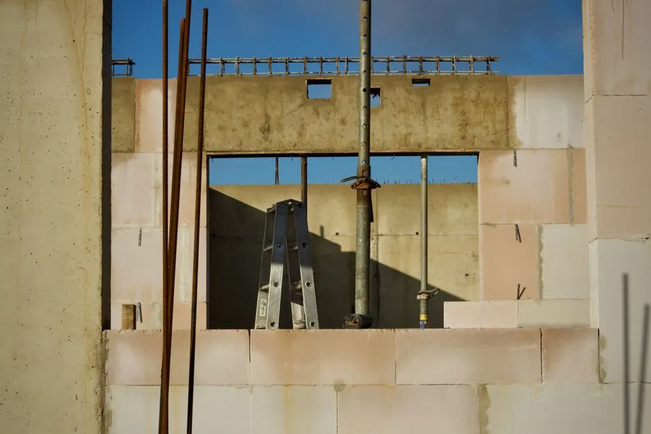 U-Value of 200 mm AAC Block Wall With Plaster Both Sides: Layer-by-Layer Calculation