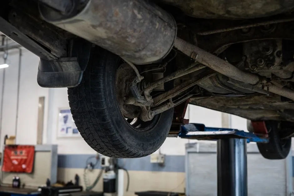 Wheel Dozer Tires vs Crawler Undercarriage: Real Cost-per-Hour in 2026