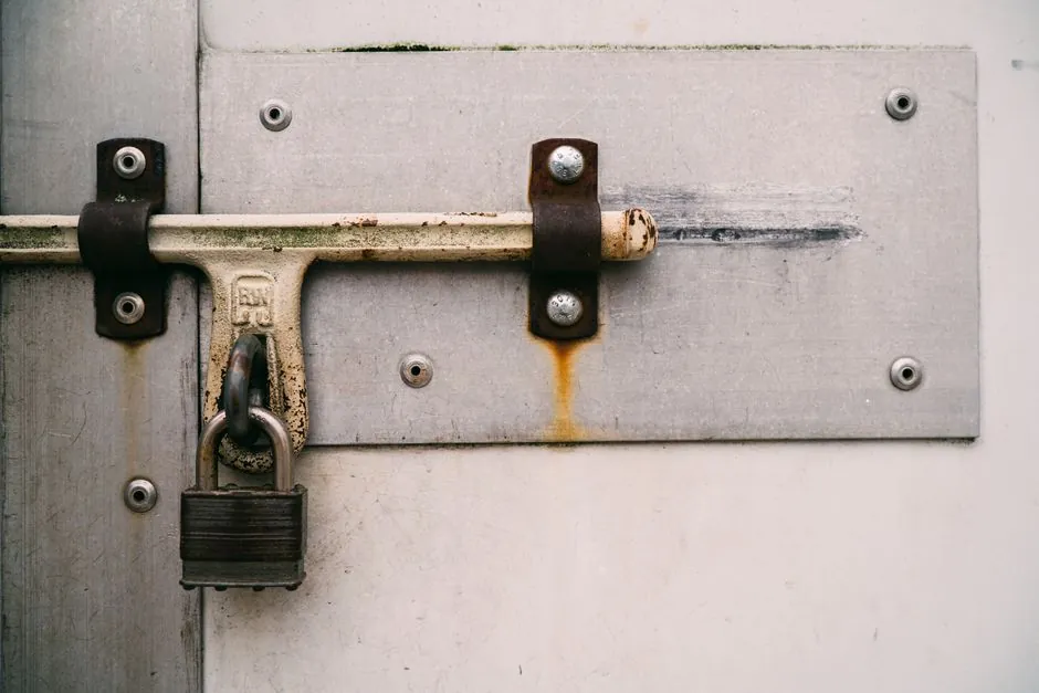 Why fire-rated panic hardware cannot use mechanical dogging