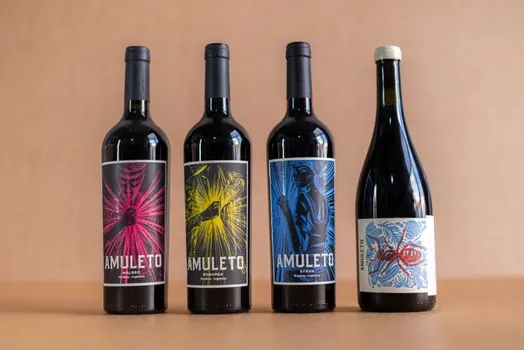 neck label and back label alignment on wine bottles - Sizing Comparison Across the Main Label Types on a 750ml